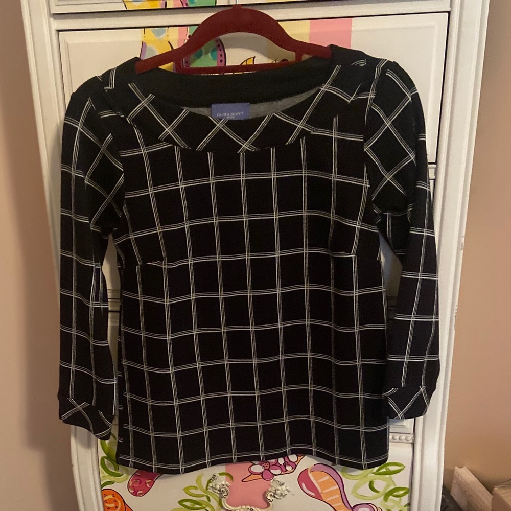 NWOT Laura Scott Petite sweater